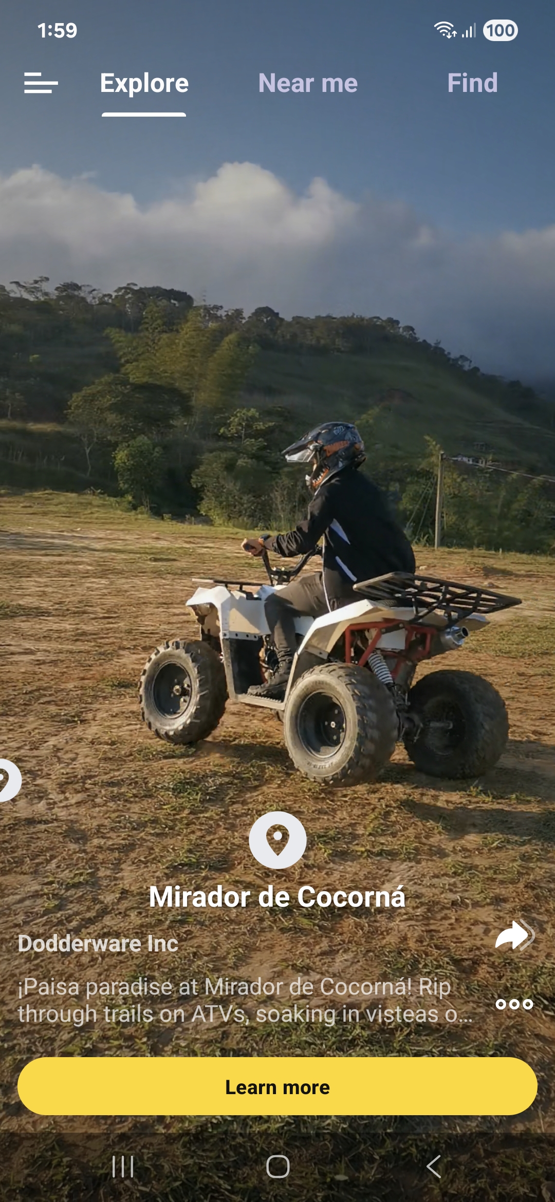 Feed de Settha mostrando experiencias turísticas curadas que agencias y creadores pueden publicar y promocionar a viajeros de todo el mundo